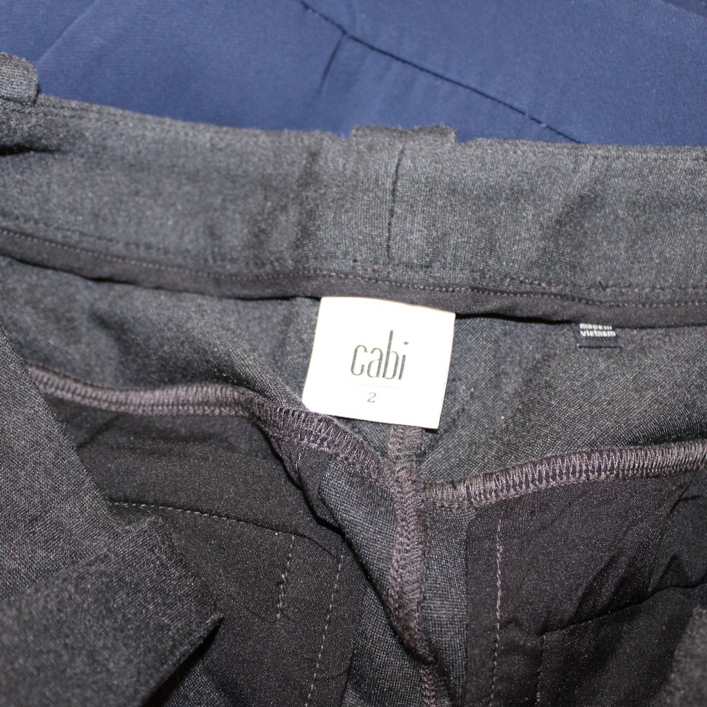 CAbi 4317 Barrister Trousers Ponte Knit Charcoal Gray Size 2 EUC - Picture 7 of 8